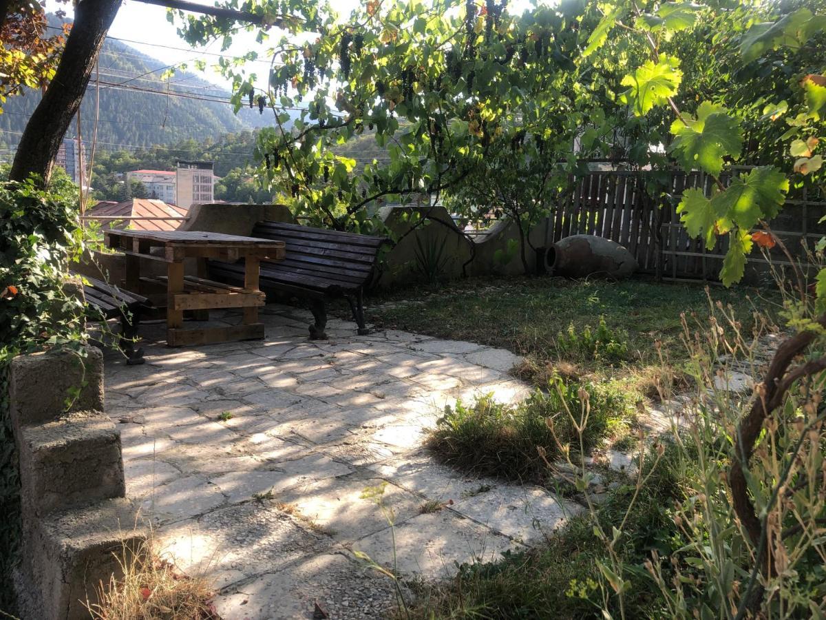 Hotel Greenland Borjomi Esterno foto