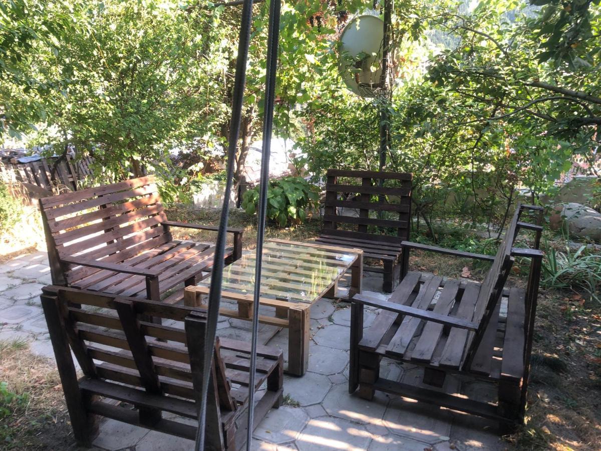 Hotel Greenland Borjomi Esterno foto